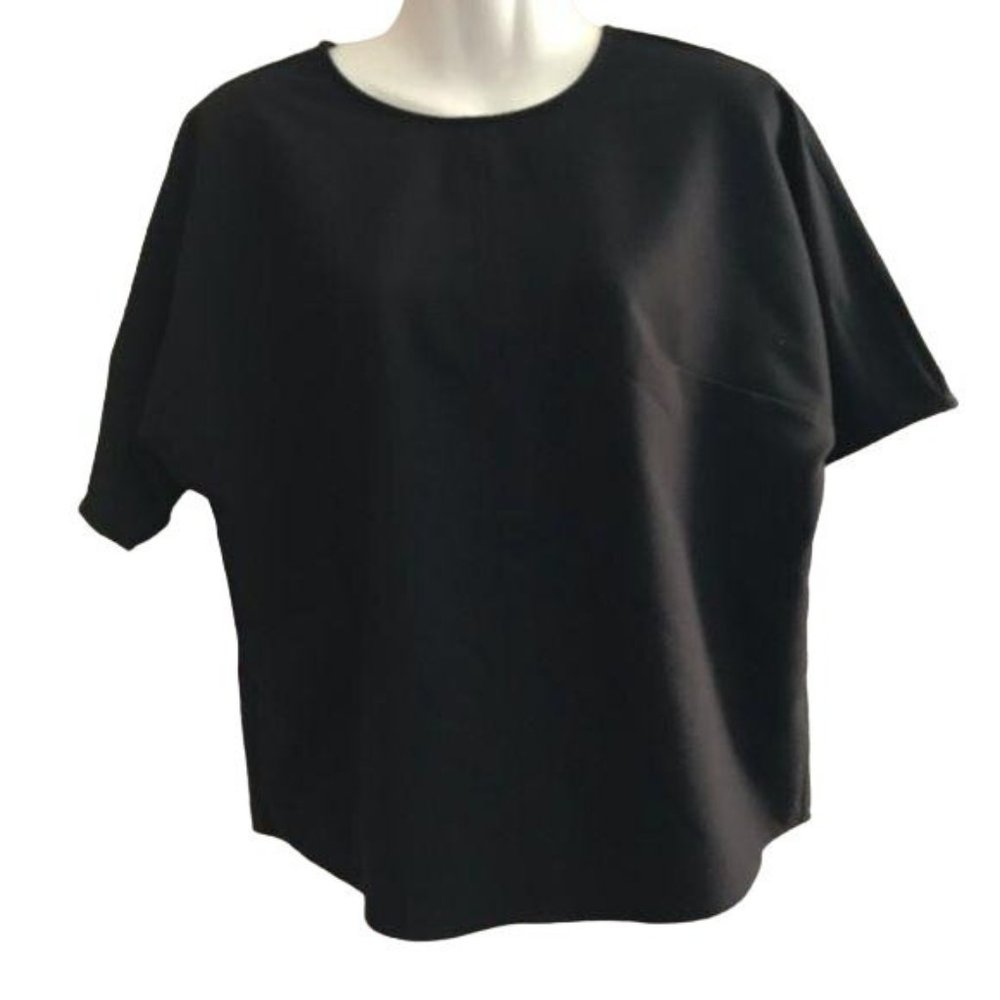 Who What Wear Black Blouse Short Sleeve Exposed Seam NWT Size XS